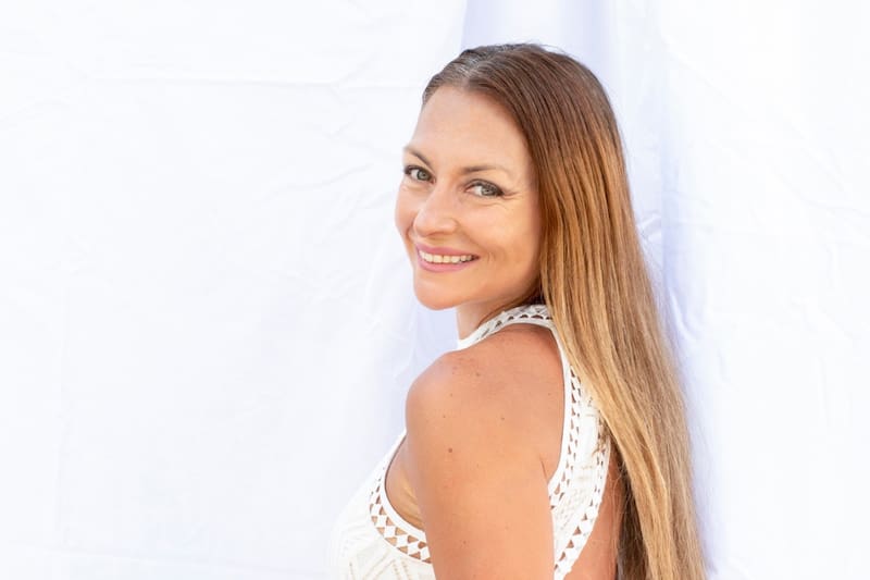 tiene una rutina específica todas las mañanas.