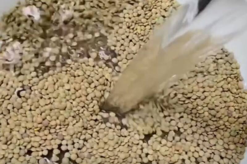 Según las palabras de la nutrióloga Catalina Silva, con estos consejos se puede evitar la hinchazón.
Créditos: IG.