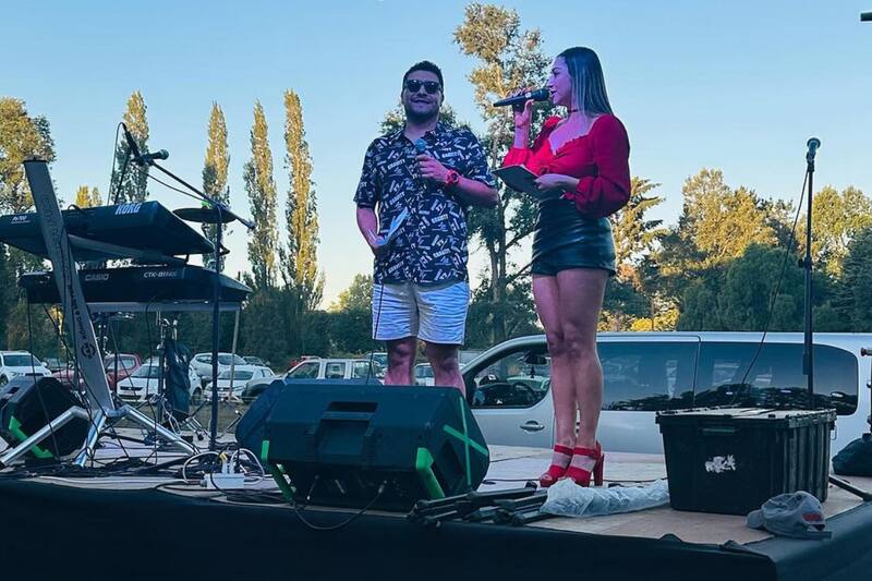 Saavedra era una comunicadora muy querida en Osorno, animando diversos eventos de la comuna.