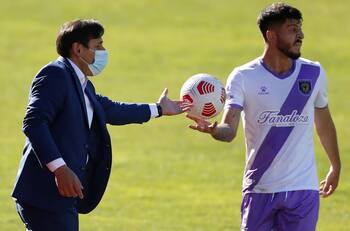 Deportes Concepción tiene en carpeta a un viejo conocido para reemplazar a Renato Ramos