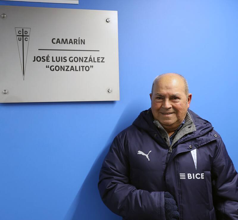 Histórico homenajeado en la UC.