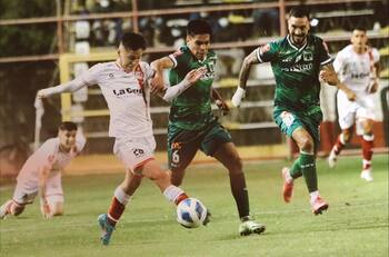 Primera B: Unión San Felipe y Deportes Temuco repartieron puntos en partido que tuvo un apagón