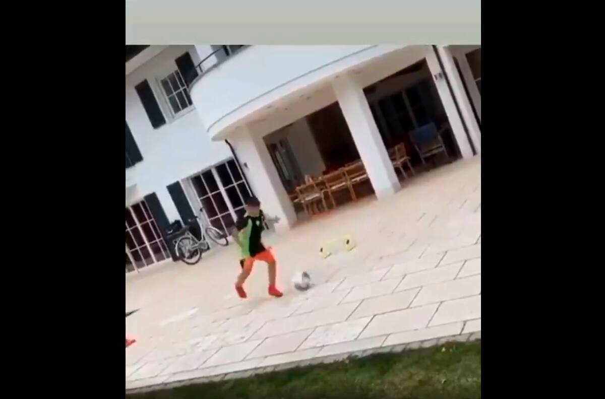 Frank Ribery somete a su hijo a un duro entrenamiento