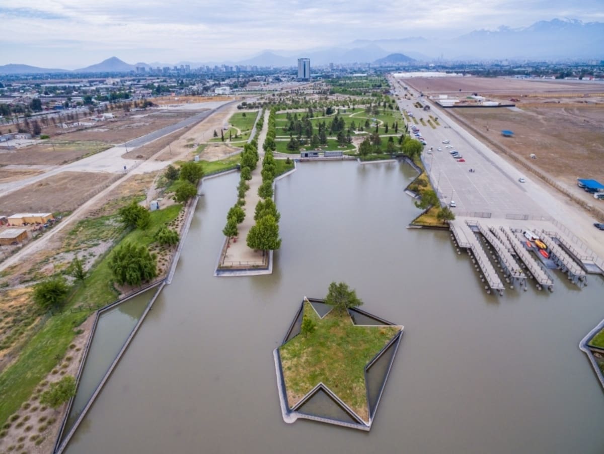 En el Parque Bicentenario de Cerrillos se podría construir el estadio de Universidad de Chile.