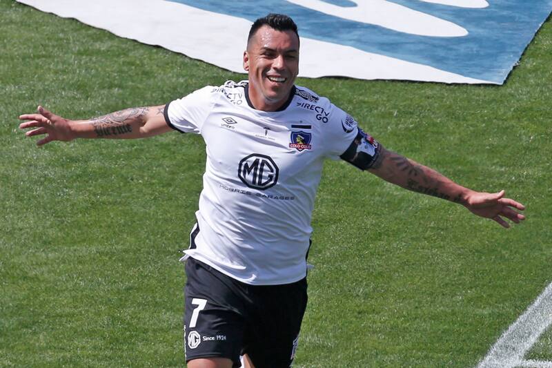 Esteban Paredes colgará los botines a los 42 años.