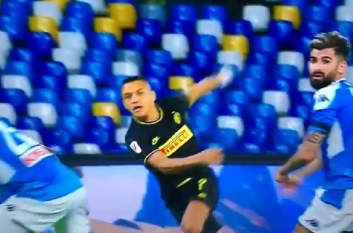 ¡Casi! Alexis Sánchez a punto anotar su primer gol en el retorno del Inter