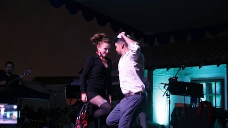 VIDEOS| Sigrid Alegría saca aplausos bailando cueca brava