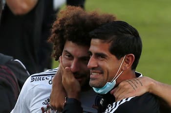 ¿Maxi Falcón o Matías Zaldivia? Julio Barroso eligió a su mejor compañero en la defensa de Colo Colo