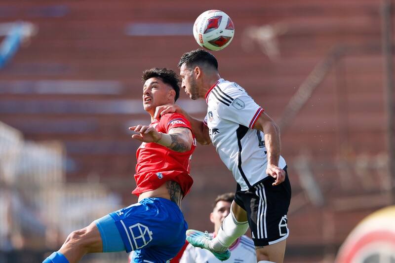 Juan Cristóbal Guarello criticó duramente a la UC y Colo Colo. Foto: Aton.