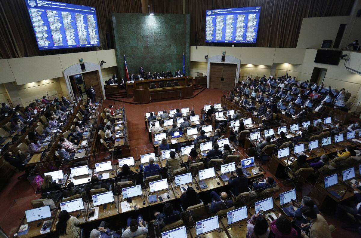 Quinto Retiro AFP: ¿Cuántos votos necesita cada proyecto para ser aprobado por la Cámara?