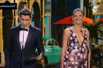 Antonia Zegers y Daniela Ramírez: Revisa los looks de los artistas chilenos en los Premios Platino 2022