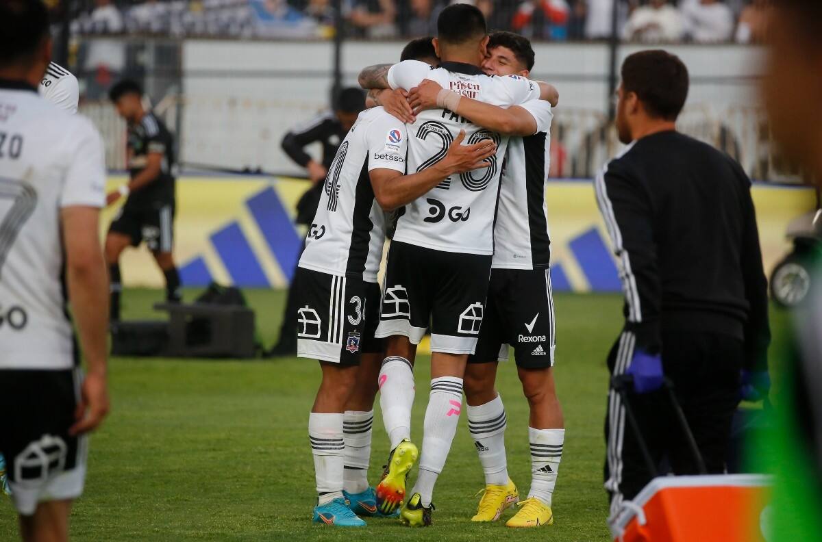 Colo Colo sigue en el mercado: ¿Cuántos refuerzos falta que lleguen en ataque para el equipo de Gustavo Quinteros?