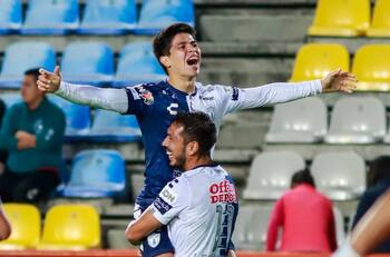 Víctor Dávila tuvo retorno goleador en el Pachuca por la Copa MX