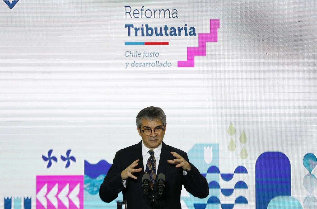 En un texto de 260 páginas: Gobierno ingresa al Congreso la reforma tributaria