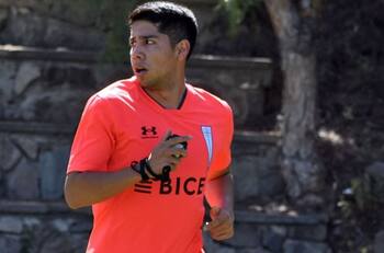 De relegado a primera opción ante la U: la gran oportunidad de Sebastián Galani en la UC