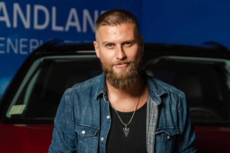 es conductor de "Mi nombre es".