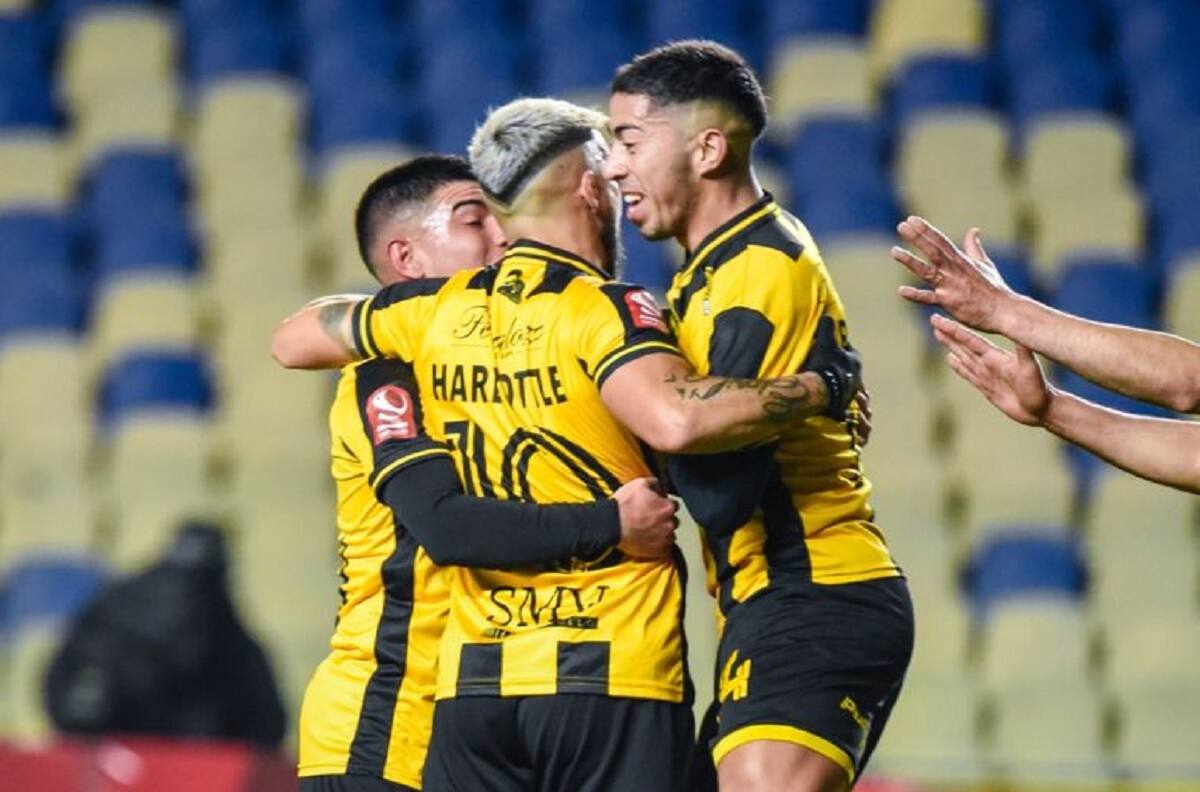 Fernández Vial va por ex compañero de Kevin Harbottle en México