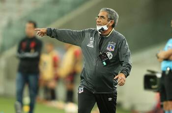 Los dos técnicos chilenos que aparecen en la órbita de Colo Colo