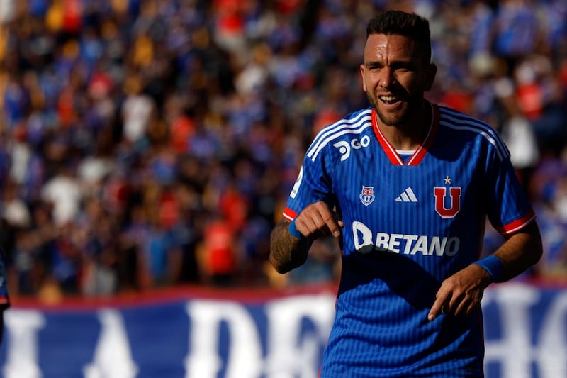 está contento en Universidad de Chile. Foto: Agencia Aton.