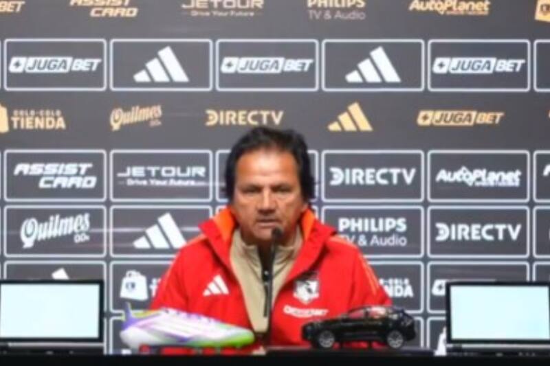 El DT interino habló en conferencia antes del partido entre Colo Colo y Palestino