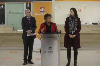 VIDEO | Banco Estado reinauguró sucursal que estuvo tres años cerrada tras estallido social