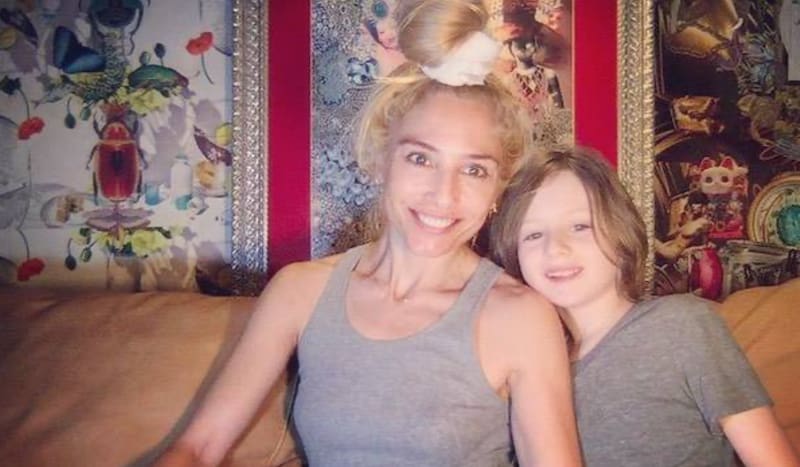 La actriz perdió toda relación con su hijo.