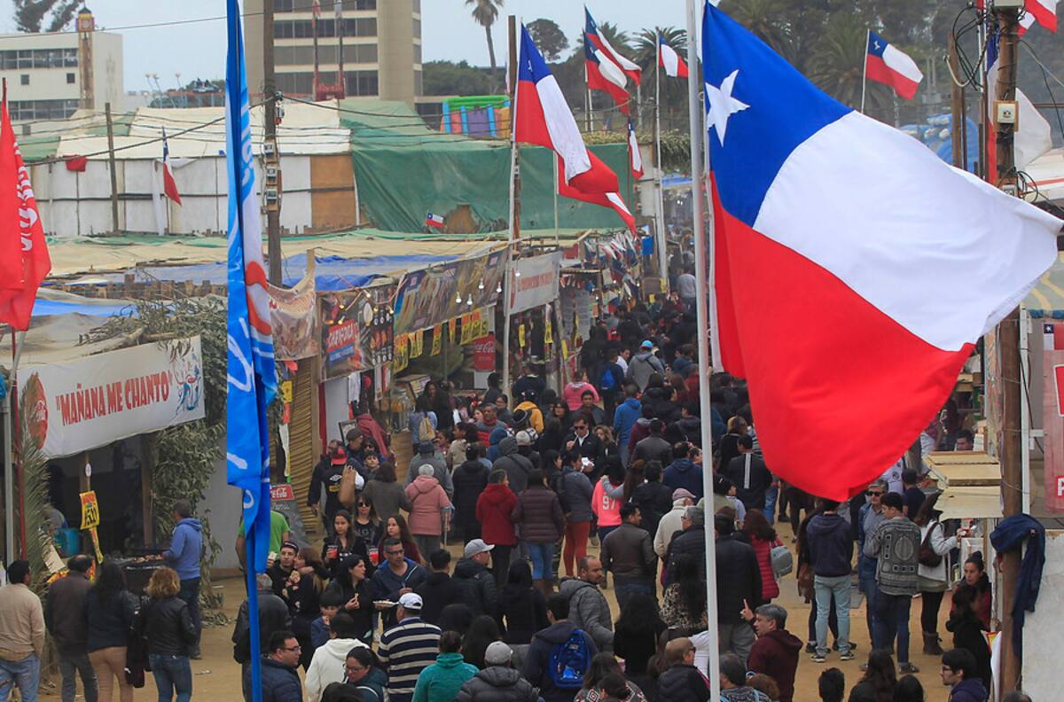 Fiestas Patrias 2020: Horarios de toque de queda, supermercados y Metro