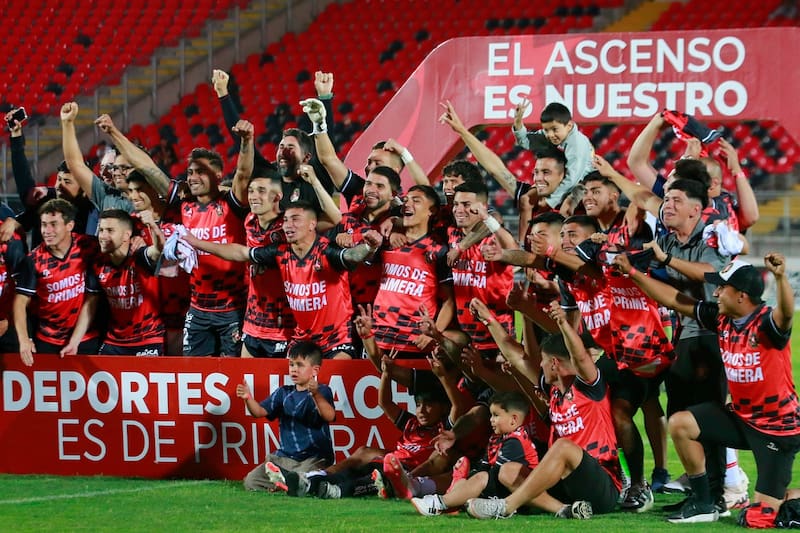 logró el ascenso a Primera División. Agencia Aton