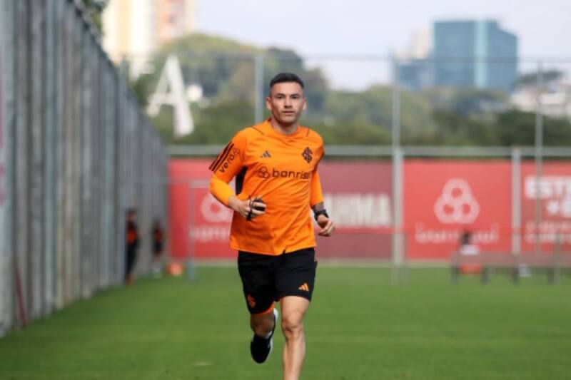 El mediocampista del Inter de Porto Alegre intentará cumplir una meta de cara al final de la temporada.