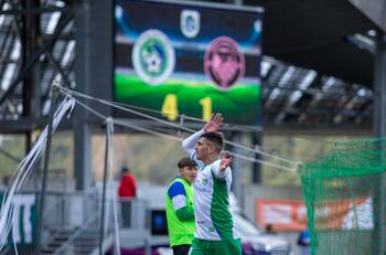 La feroz tocada de oreja de Deportes Puerto Montt a Nicolás Castillo tras golear a Santiago City