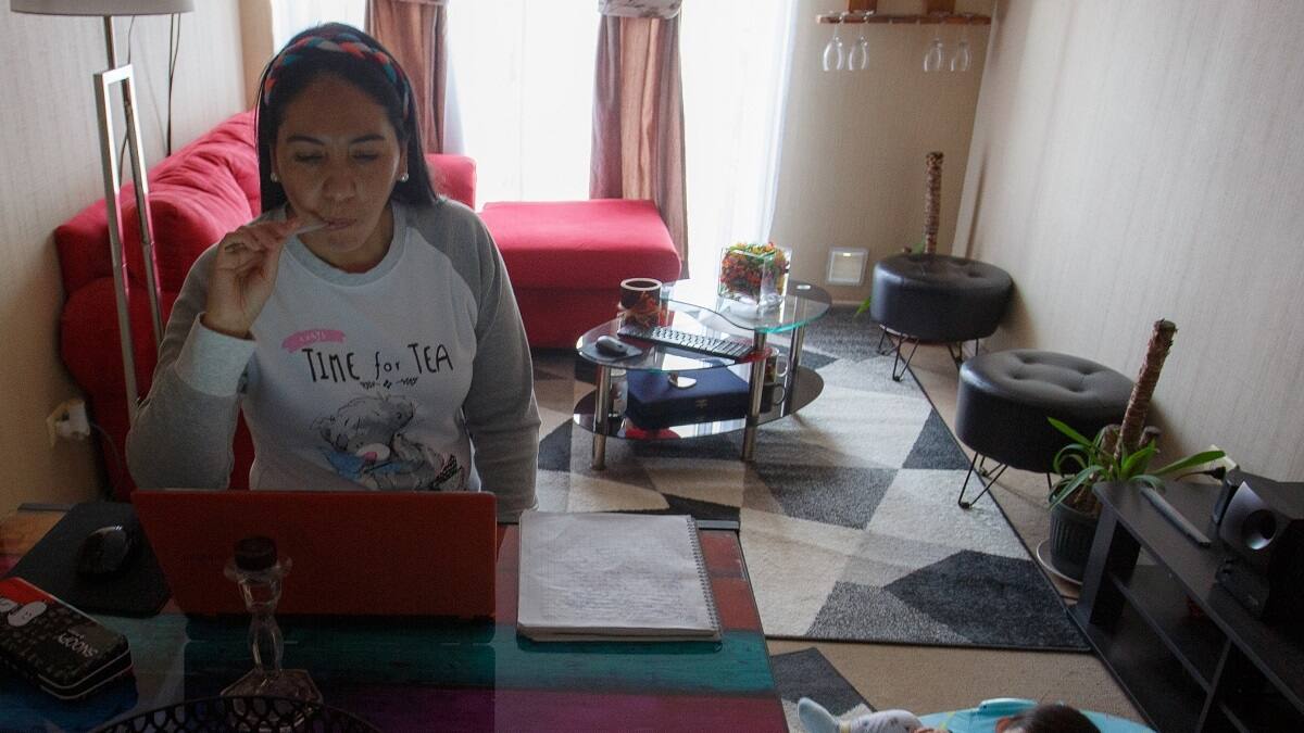 Programa Mujeres Jefas de Hogar 2022 cierra postulaciones en marzo: ve acá cómo hacerlo