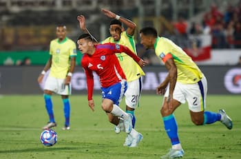 Oficial: La Roja no va por Chilevisión y partido contra Brasil cambia de transmisión