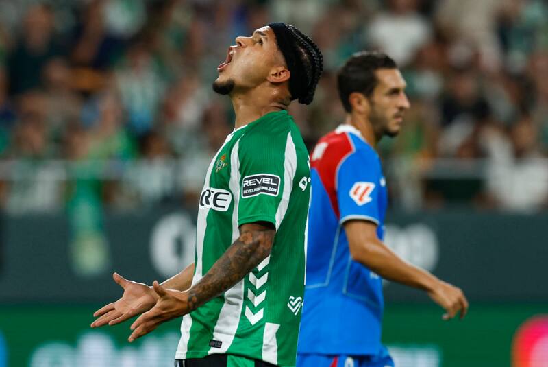 Real Betis cayó por 2-0 contra el Atlético Madrid y Manuel Pellegrini estira su negativo registro contra el Cholo. Foto: EFE.