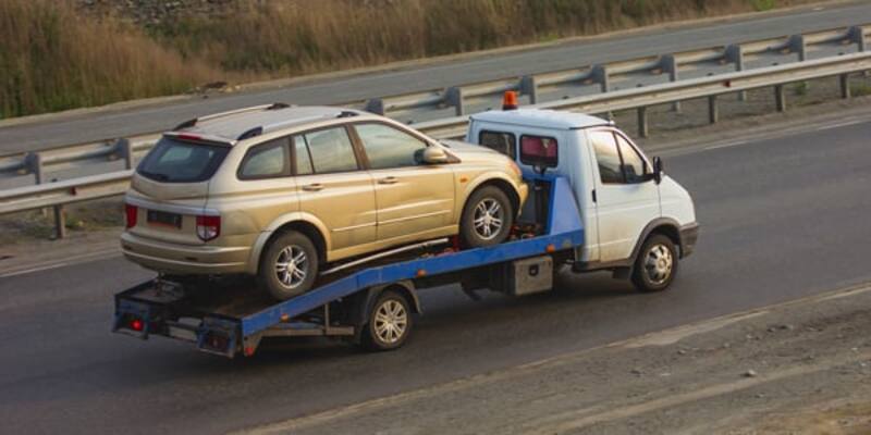 El primer engaño consiste en pedir plata para una grúa, después de un supuesto accidente | Foto de archivo