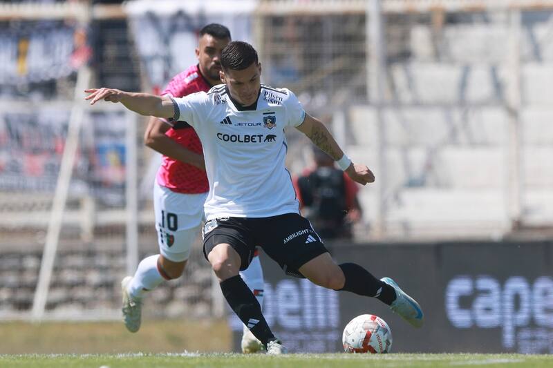 , delantero de Colo Colo. Foto: Agencia Aton.