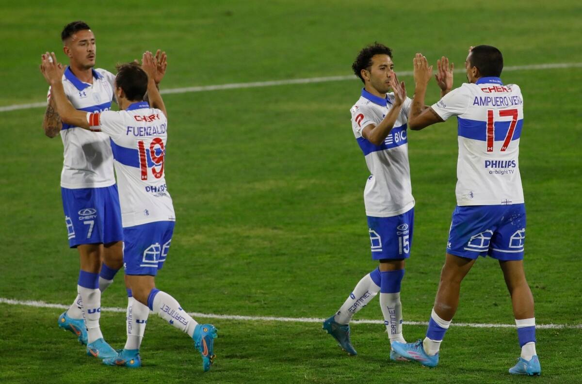 Hoy juega la UC: Dónde ver gratis el partido ante Talleres de Córdoba en la Copa Libertadores