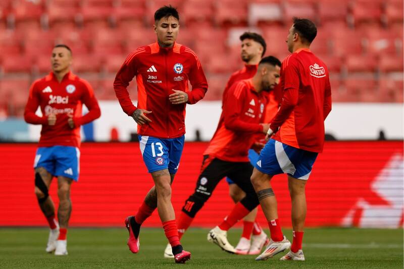 durante un entrenamiento de la Selección Chilena en Juan Pinto Durán. Foto: Agencia Aton.