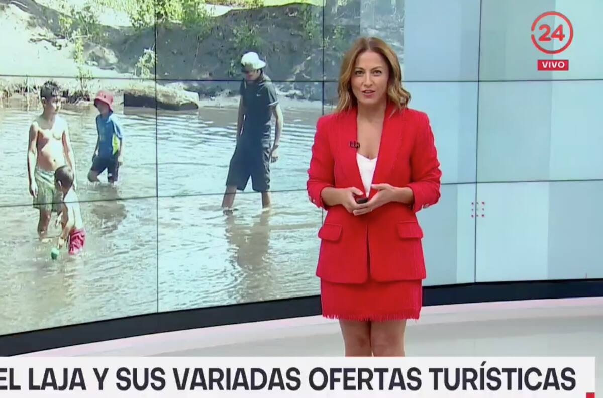 "Para admirar la cascada del río raja": Constanza Santa María sufrió hilarante chascarro mientras conducía la edición central de 24 Horas