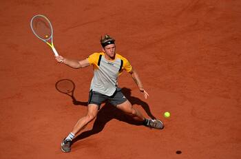Davidovich Fokina se convierte en la gran sorpresa de Roland Garros y clasificó a cuartos de final
