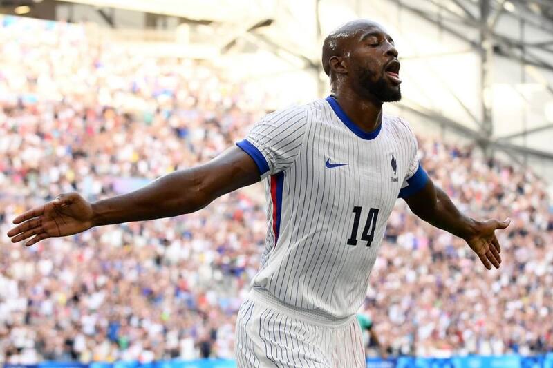 Jean-Philippe Mateta calentó el encuentro frente a Argentina en Paris 2024.