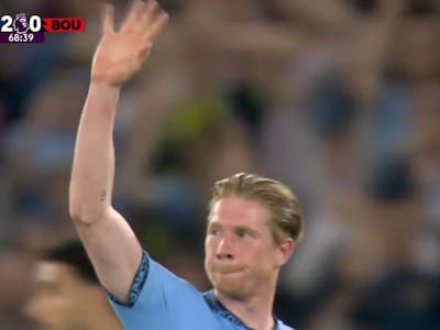 Emoción total: así vivió De Bruyne su último partido con el Manchester City en el Etihad Stadium