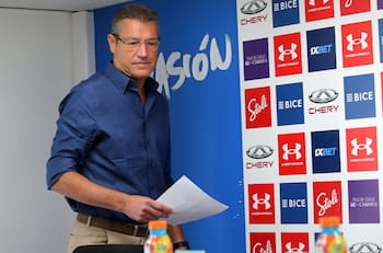 Tras 15 años en el cargo: Tati Buljubasich estaría pensando dejar Universidad Católica