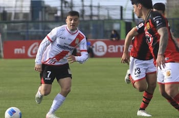 Curicó Unido reclama injusticia por castigo a sus hinchas por parte de la ANFP
