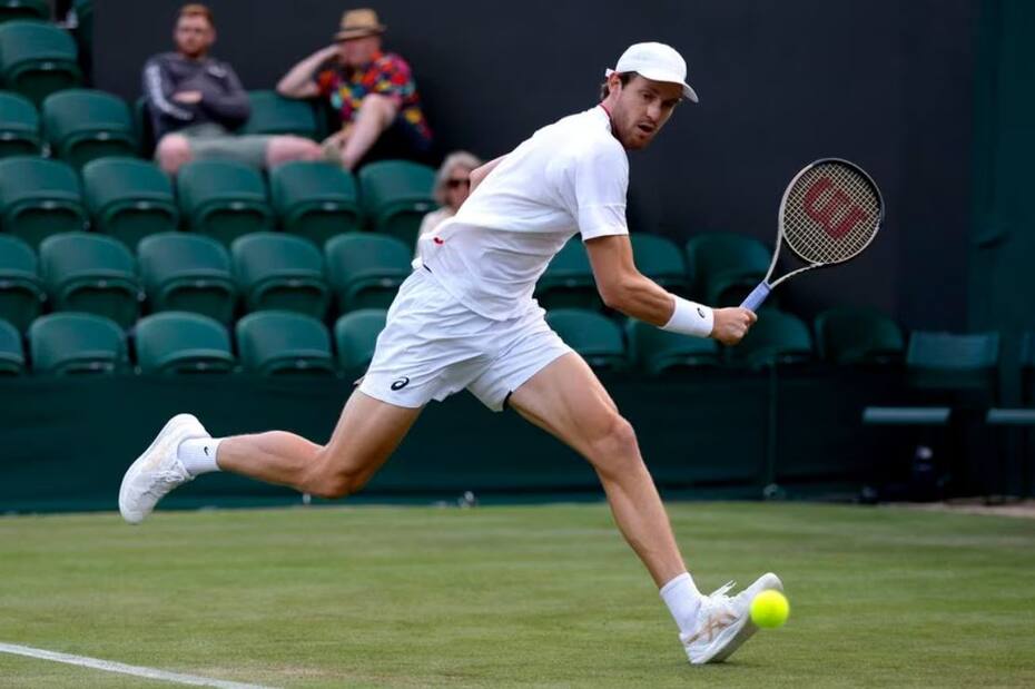 Nico Jarry ya sufrió con la lluvia en los primeros días de Wimbledon.