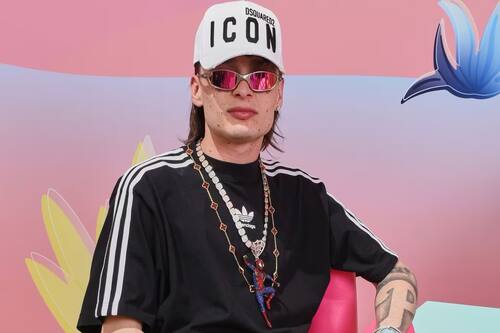 Peso Pluma hace historia y alcanza un Récord Guinness