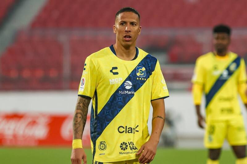 en su paso por el fútbol chileno.