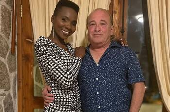 “Fui un escalón para ella”: Tatón Púrpura rompe el silencio tras terminar su relación con su polola 41 años menor