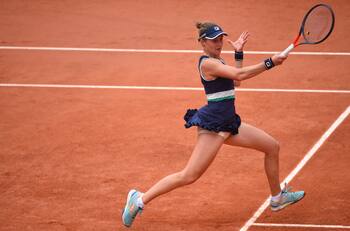 Fin del sueño: Nadia Podoroska cayó ante Iga Swiatek y se despidió de Roland Garros