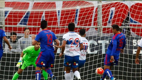 “La hinchada de la U es fiel, apasionada y va a todos lados; es una pena que no esté el domingo en el Claro Arena”