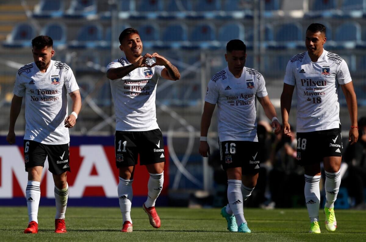 Colo Colo ensayó la formación titular que usará contra la U en el Torneo de Verano